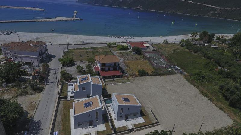 Seascape Villas Vassiliki - Beachfront Villas מראה חיצוני תמונה