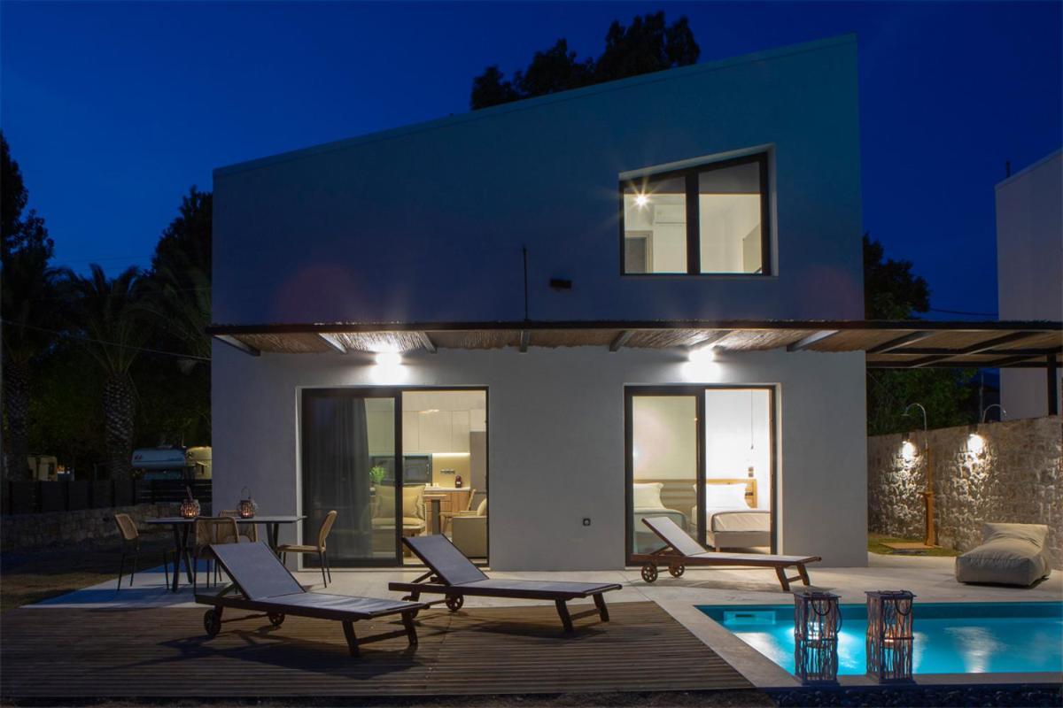 Seascape Villas Vassiliki - Beachfront Villas מראה חיצוני תמונה