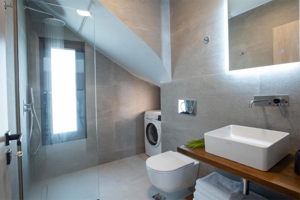 Seascape Villas Vassiliki - Beachfront Villas מראה חיצוני תמונה